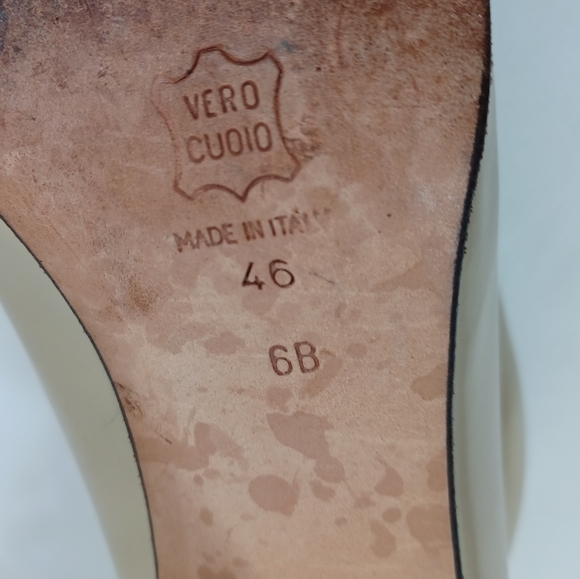 Via Spiga light Gold Pumps, size 6, 2.5” heel - Picture 13 of 13